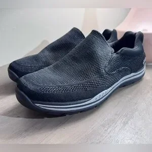 Skechers Men’s Slip-On Loafers in Dark Blue and Gray Amazon.com | Skechers - Mens Relaxed Fit: Arch Crosser  main image 3